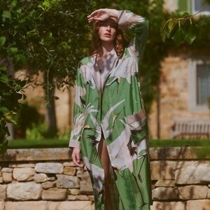 One Hundred Stars Stork Sky Print Long Sleeve Tie Waist Kimono Robe One Size